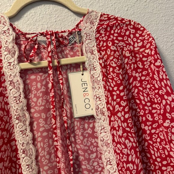 Jen & Co. Red & White Open Front Kimono With Lace Trim one Size - Picture 4 of 12